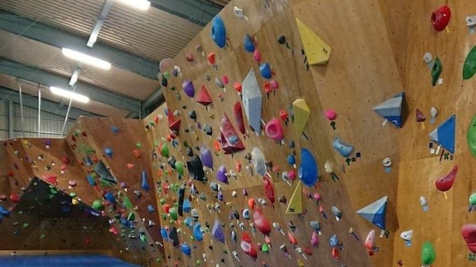 茨城県のクライミング施設「ボルダリングジム Style crew」